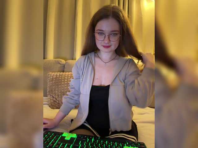 sweetkarinaa live cam on BongaCams