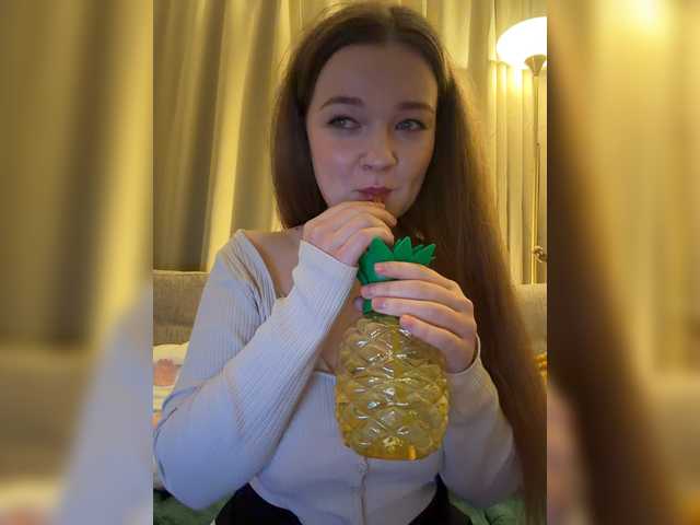 sweetkarinaa live cam on BongaCams