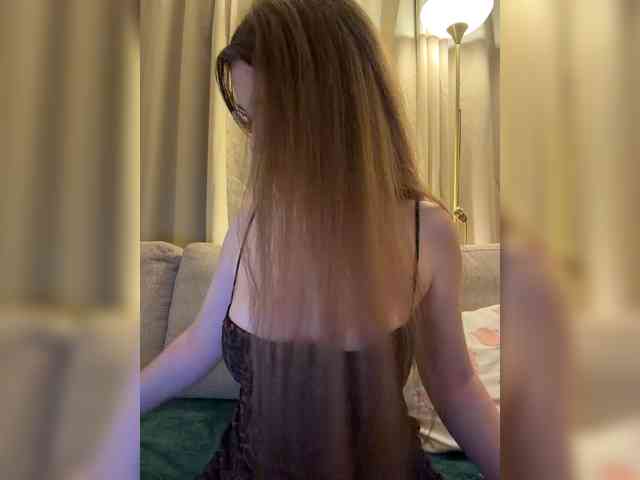 LadyLisichka webcam