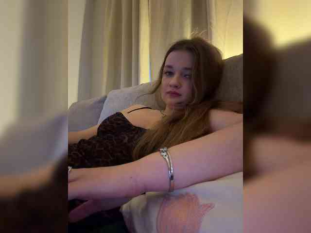 LadyLisichka webcam