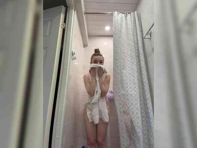 sweetkarinaa Live Webcam on BongaCams