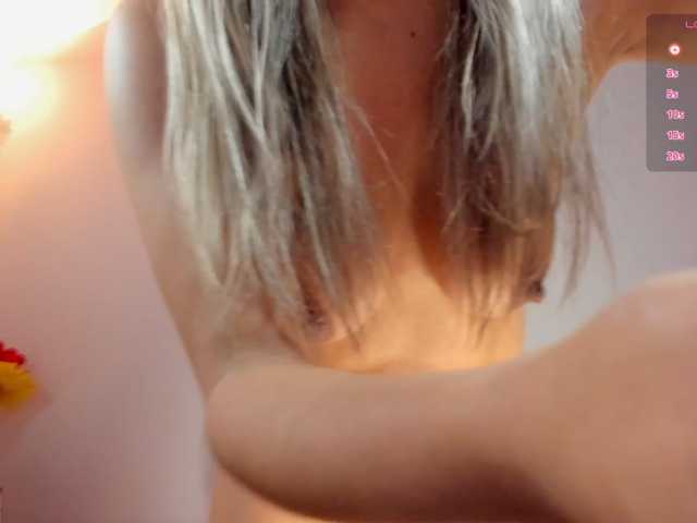 Valeriahunter live cam on BongaCams