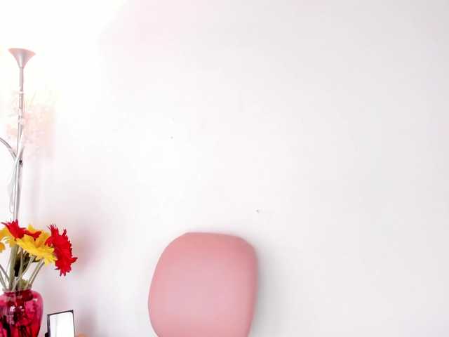Valeriahunter live cam on BongaCams
