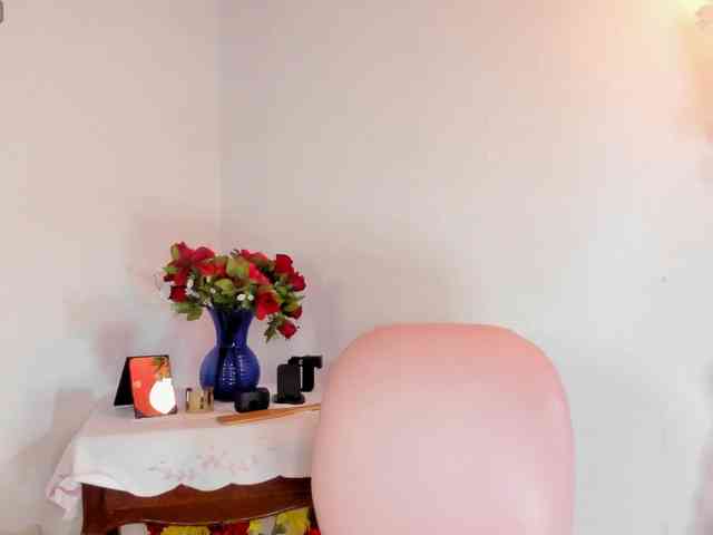 ValeriaHunter webcam