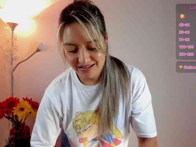 ValeriaHunter webcam