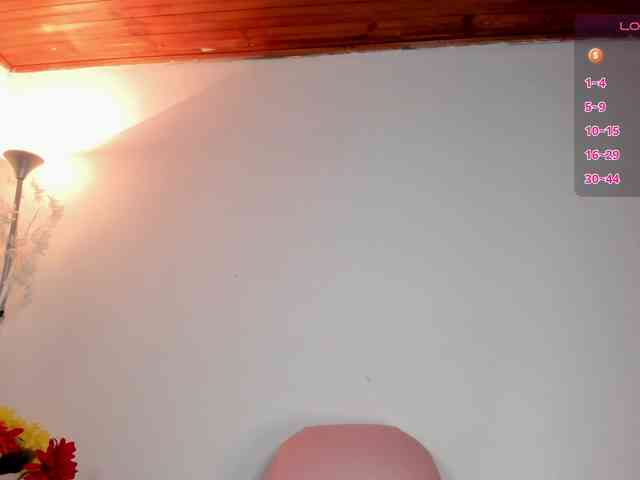 ValeriaHunter webcam