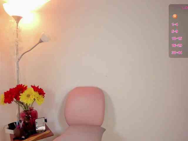 ValeriaHunter webcam