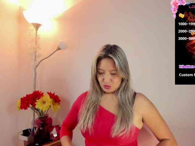 ValeriaHunter webcam