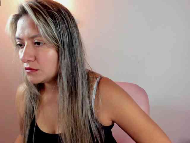 ValeriaHunter webcam