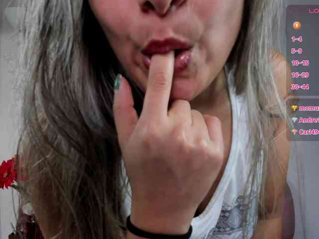 ValeriaHunter webcam