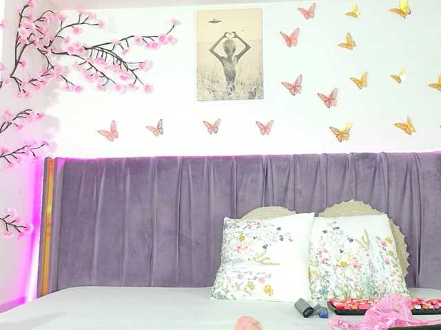 Lilithcapri7 live cam on BongaCams