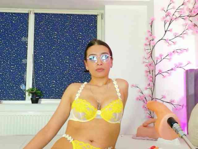 Modelo: Lilithcapri7