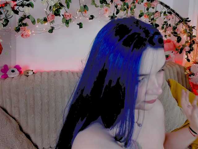 MiuAmano's BongaCams show and profile