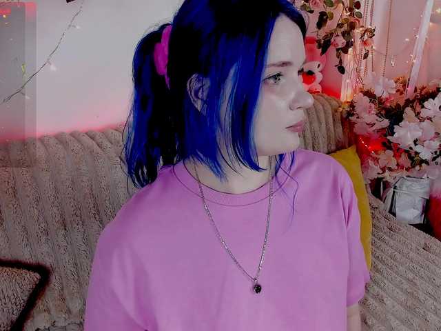 MiuAmano live cam on BongaCams