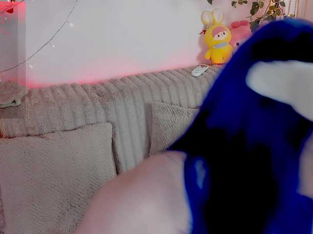 MiuAmano live cam on BongaCams