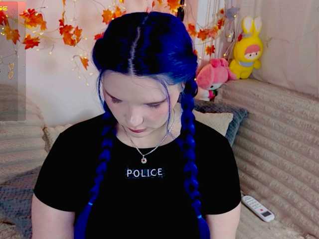 MiuAmano live cam preview