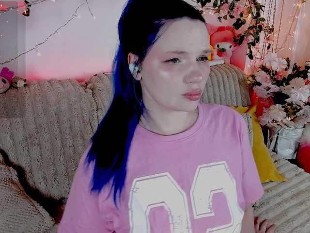 MiuAmano live cam on BongaCams