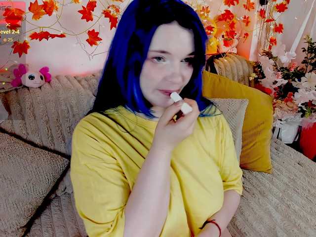 MiuAmano live cam on BongaCams