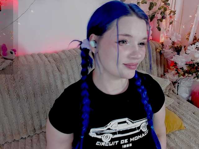 MiuAmano live cam on BongaCams