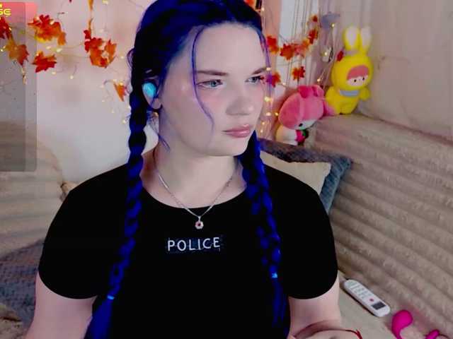 MiuAmano live cam preview