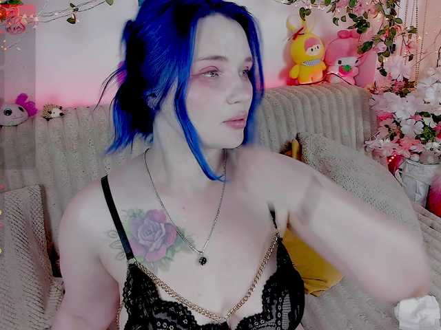 MiuAmano live cam on BongaCams