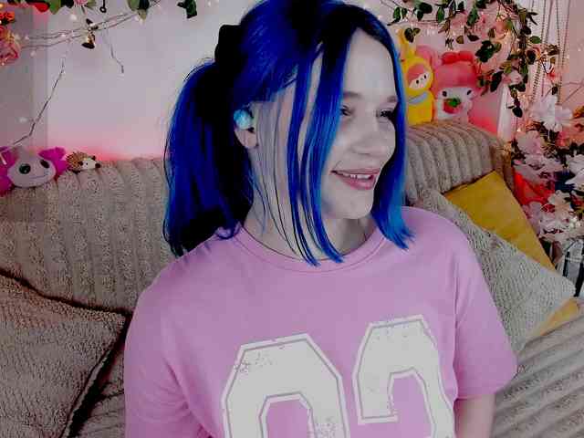 MiuAmano webcam