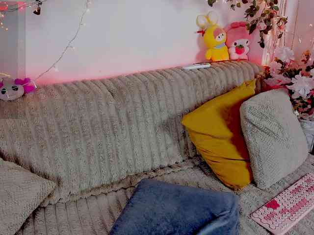 MiuAmano webcam
