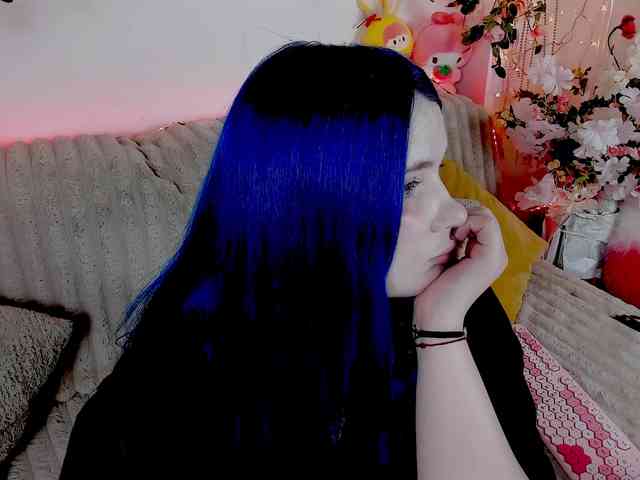 MiuAmano webcam