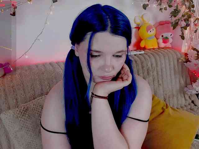 MiuAmano webcam