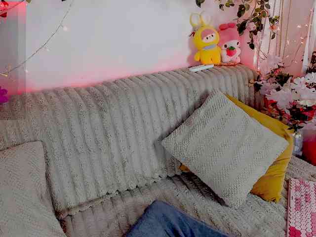 MiuAmano webcam