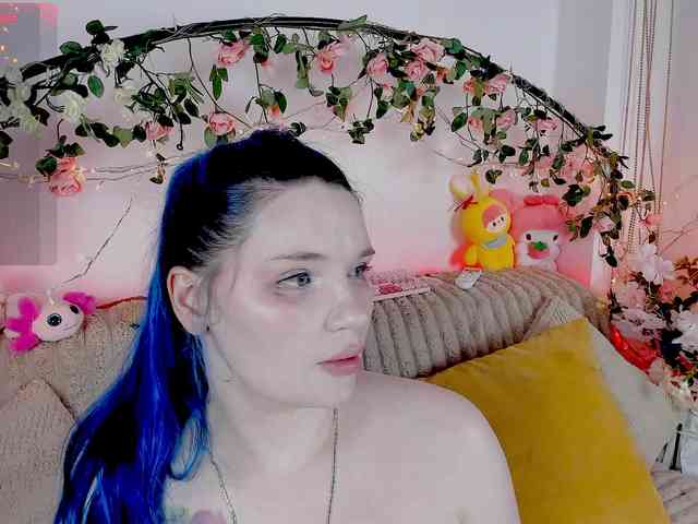 MiuAmano webcam