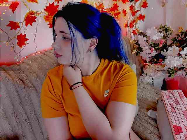 MiuAmano webcam