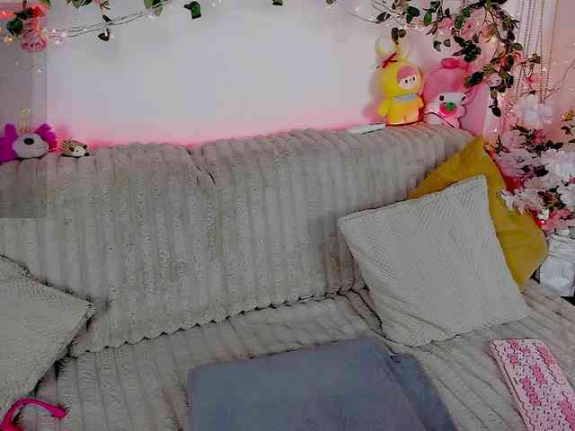 MiuAmano webcam