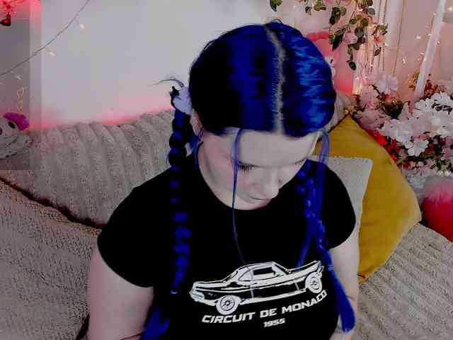 MiuAmano webcam