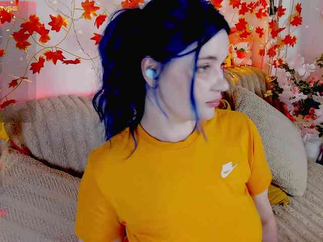 MiuAmano webcam