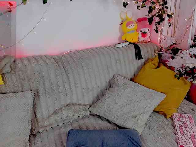 MiuAmano webcam
