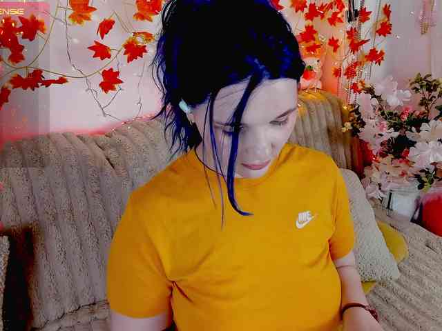 MiuAmano webcam