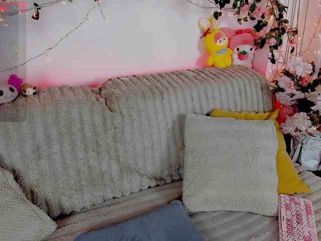 MiuAmano webcam
