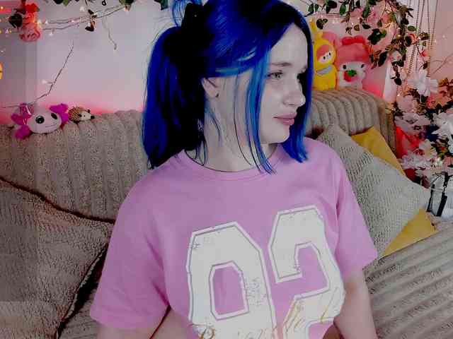 MiuAmano webcam