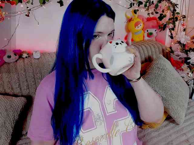 MiuAmano webcam