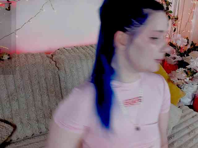 MiuAmano webcam