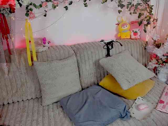MiuAmano webcam