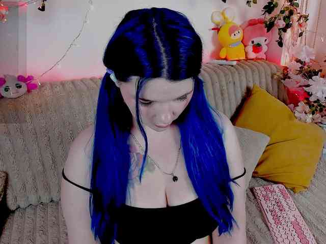 MiuAmano webcam