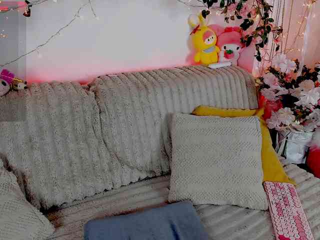 MiuAmano webcam