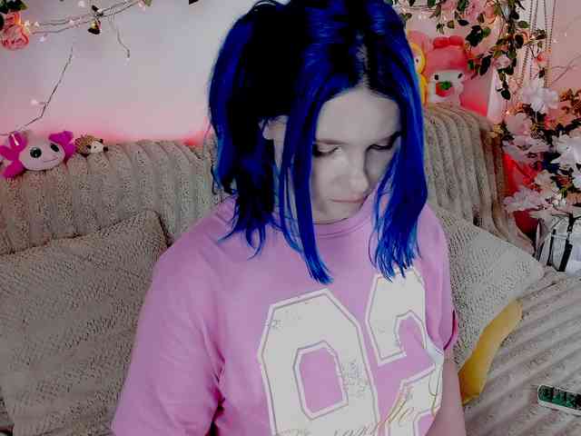 MiuAmano webcam