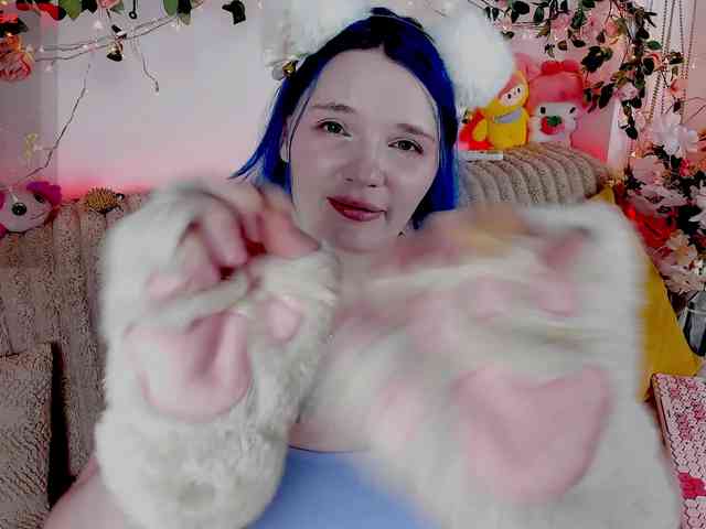 MiuAmano webcam