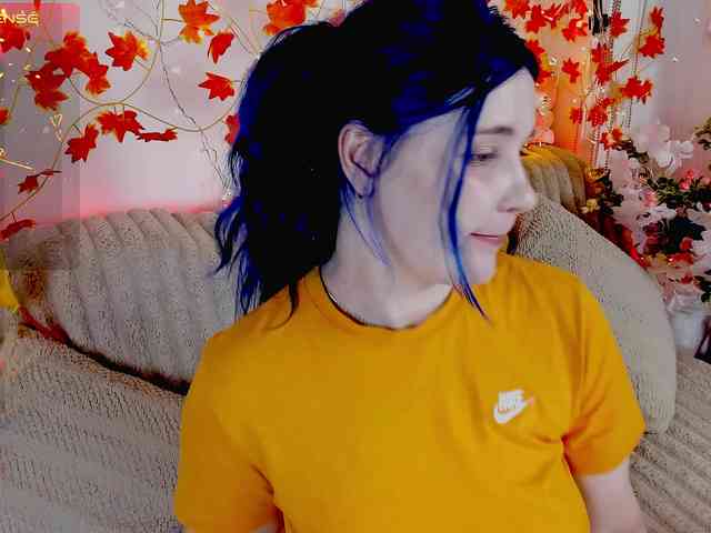MiuAmano webcam