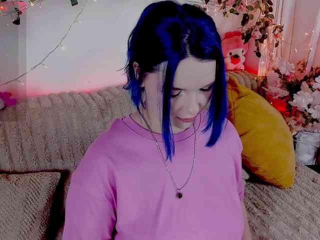 MiuAmano - Girl 