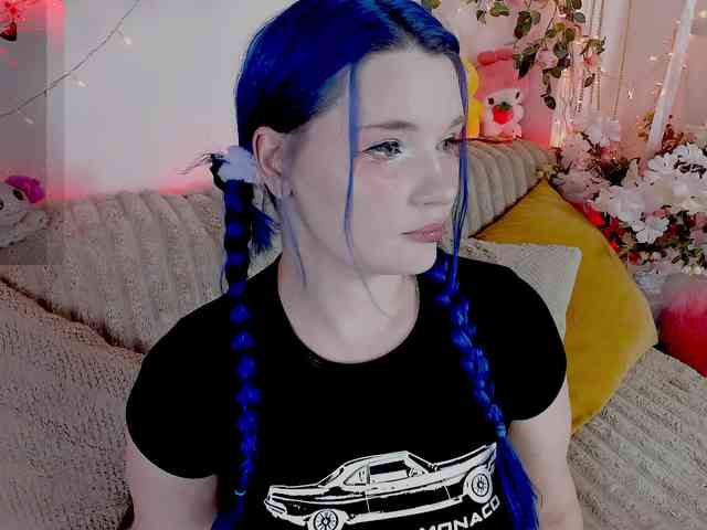 MiuAmano webcam