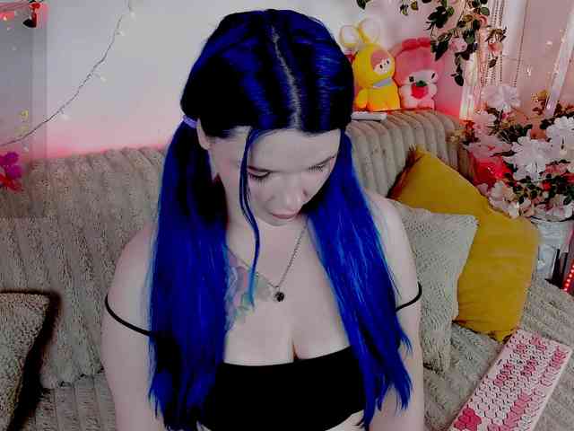 MiuAmano webcam